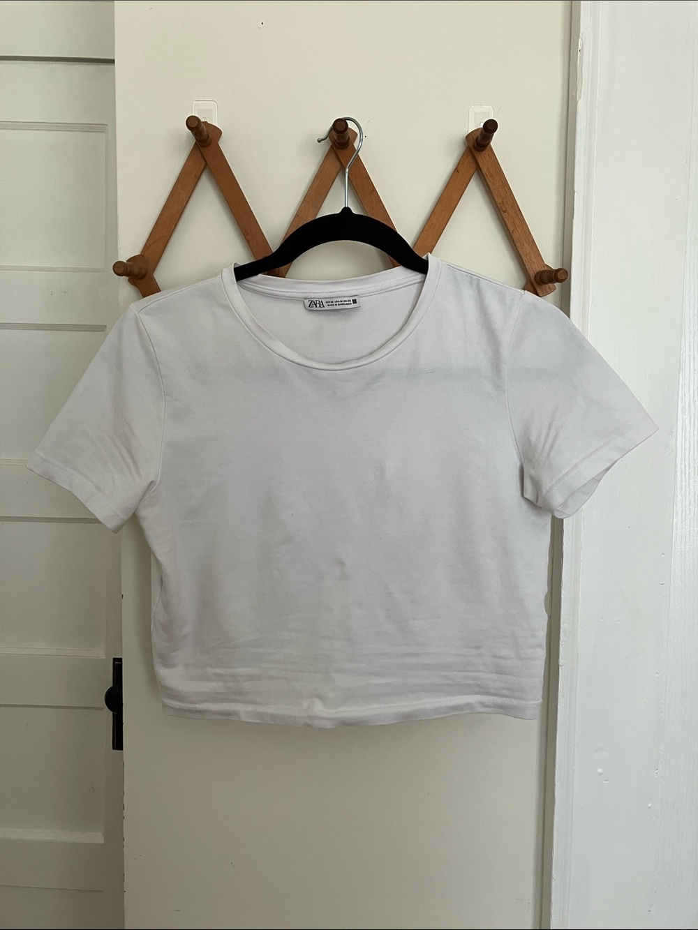 Zara White Cropped Crew Tee